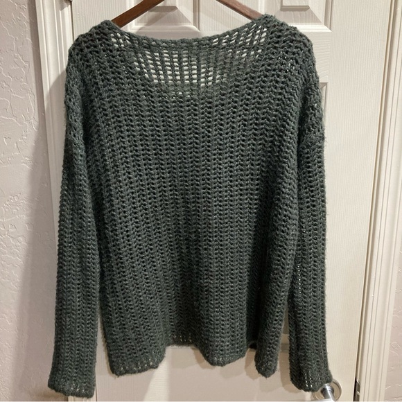 Calvin Klein Women’s Chunky Olive  Sweater Size M - Picture 2 of 8